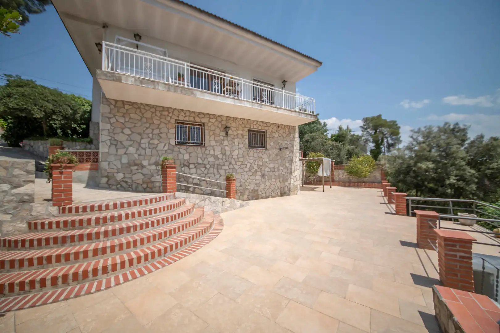 Terrassa de Casa o xalet en venda en Mediona amb Calefacció, Jardí privat i Terrassa