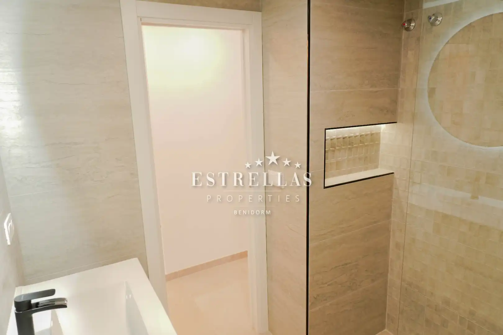 Baño de Apartamento en venta en Altea con Aire acondicionado, Calefacción y Trastero