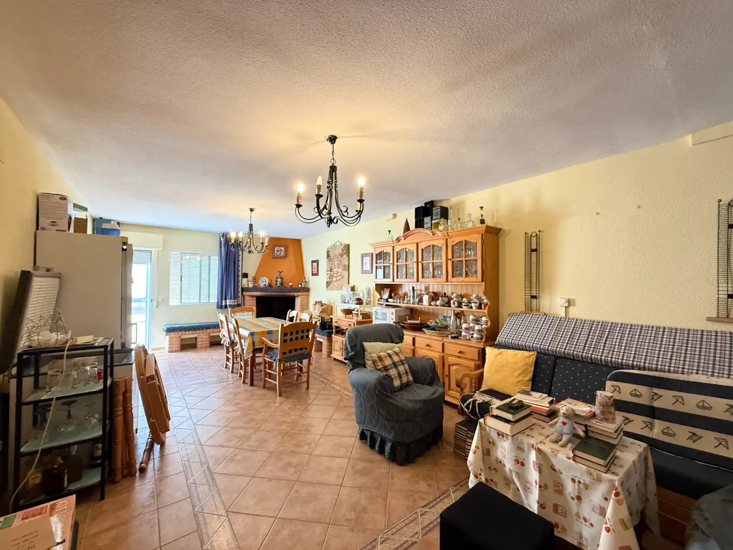 Living room of Detached homes for sale in Ciudad Real  with Air Conditioner, Heating and Private garden