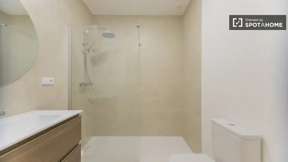 Habitación en El Cabanyal - El Canyamelar