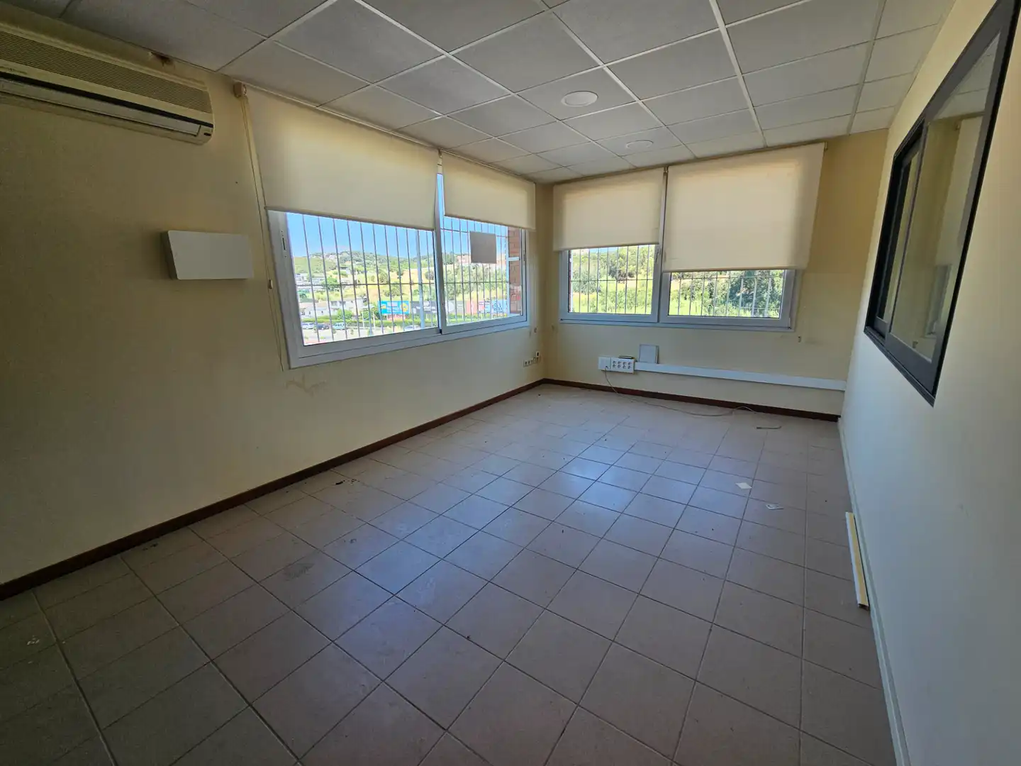 Oficina en alquiler en Santa Cristina - Sant Francesc