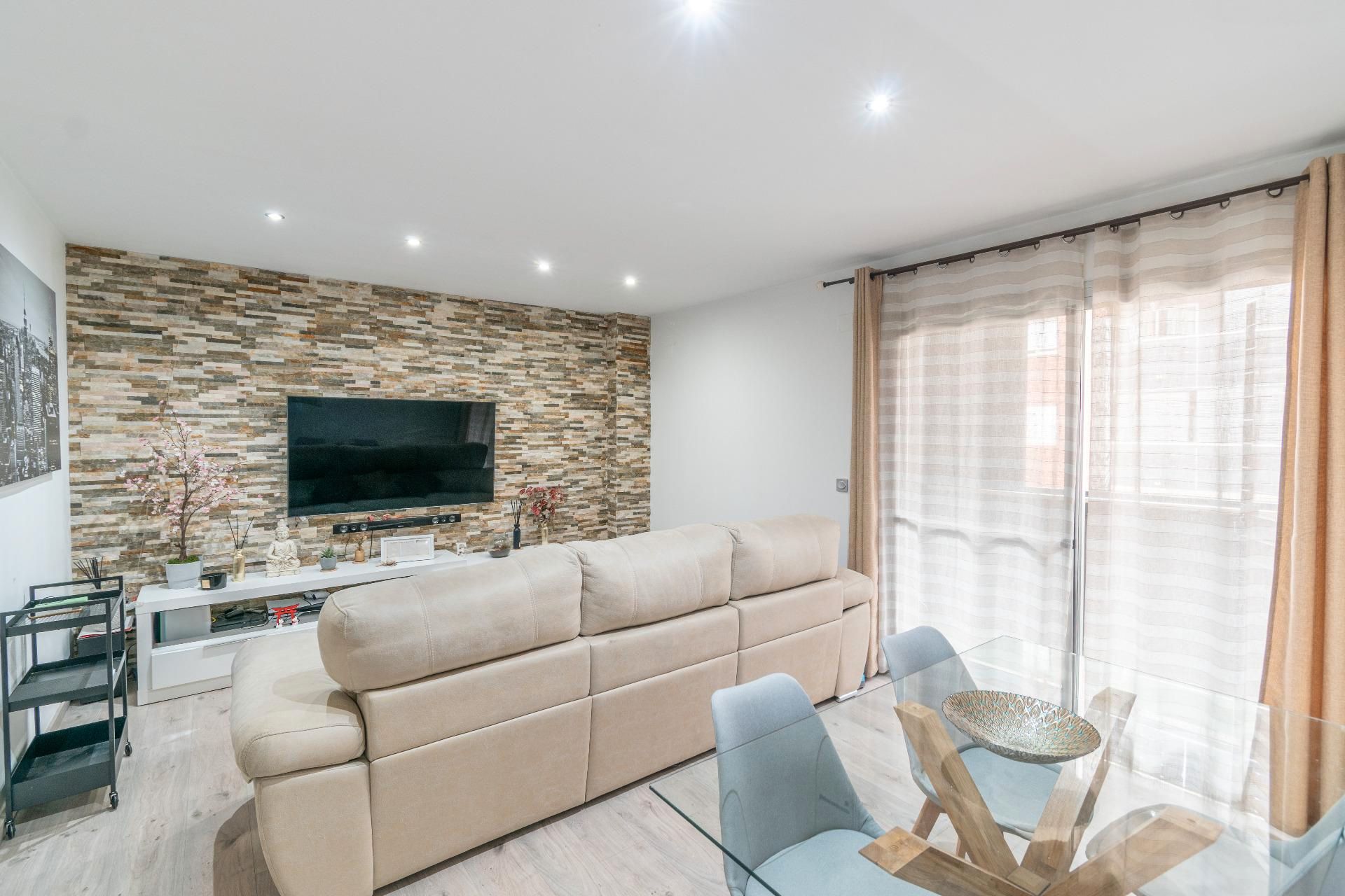 Sala de estar de Piso en venta en Alhendín con Aire acondicionado, Calefacción y Terraza