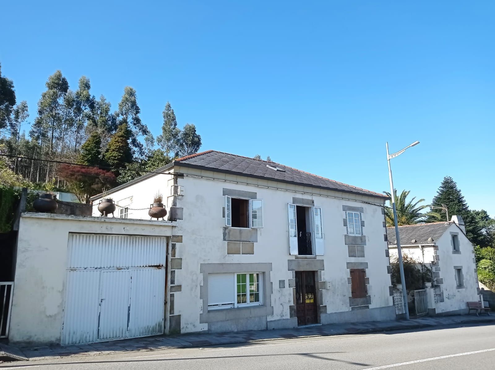 Exterior view of House or chalet for sale in O Vicedo   with Heating, Private garden and Furnished