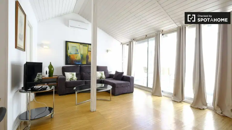 Room in Sol