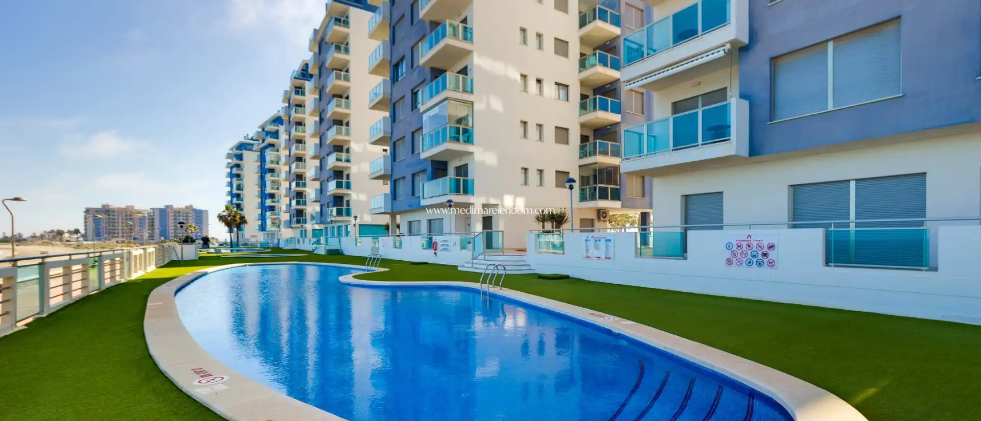 Swimming pool of Duplexes for sale in La Manga del Mar Menor  with Air Conditioner, Heating and Private garden