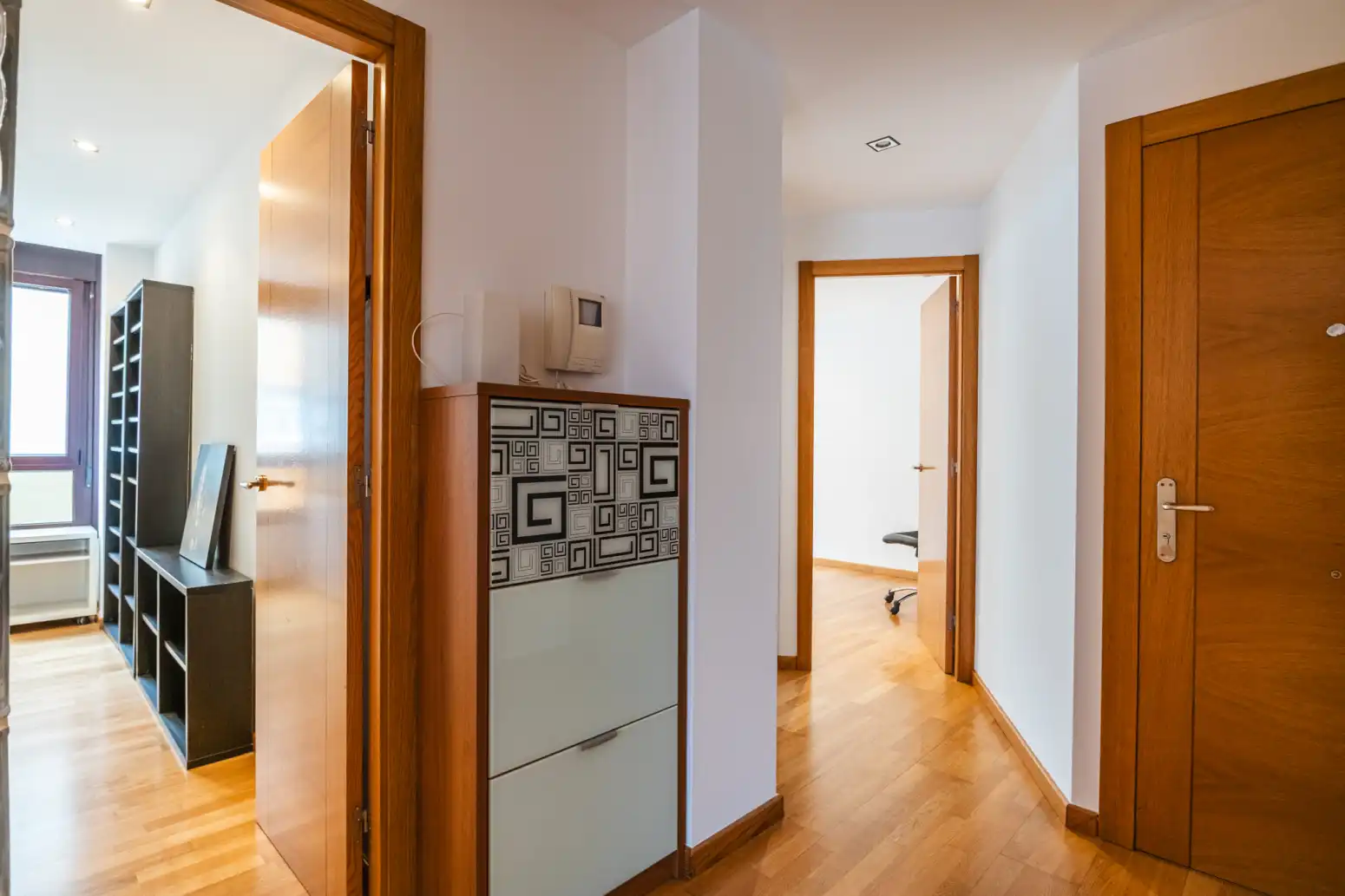 Piso de alquiler en San Martín del Rey Aurelio con Calefacción, Terraza y Trastero