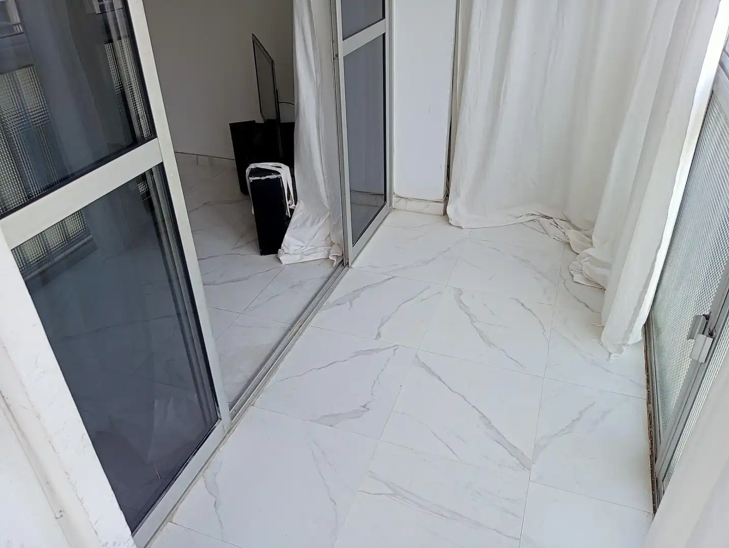 Wohnung zur Miete in Sevilla mit Klimaanlage, Terrasse und Möbliert