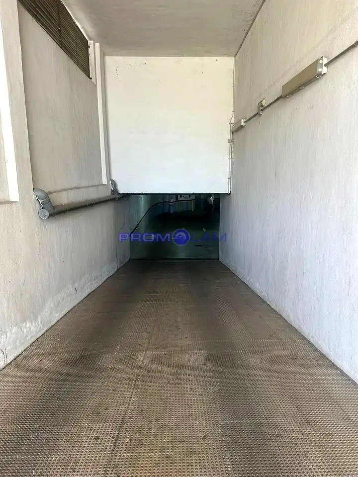 Parking de Piso en venta en Gelves con Terraza