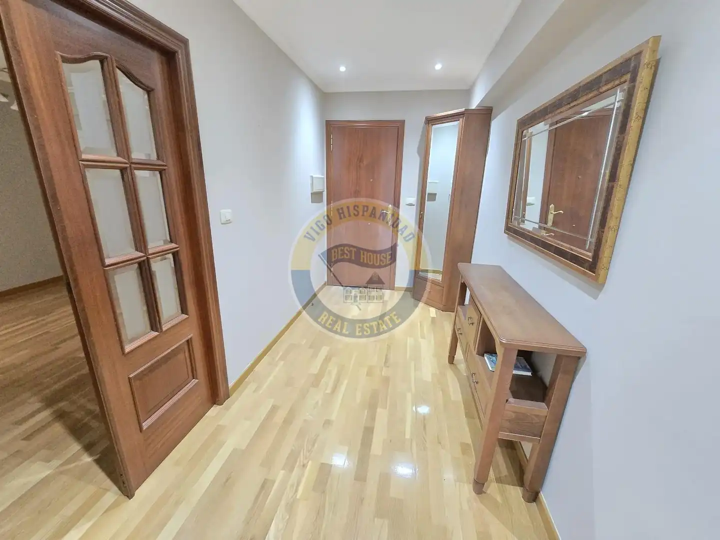 Piso de alquiler en Vigo  con Calefacción