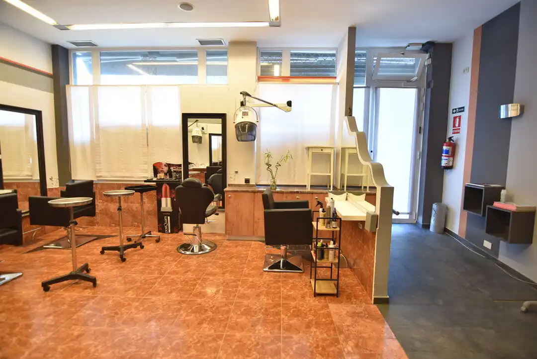 Locale commerciale in affitto a Tiburzio Anitua Kalea, imagen 16