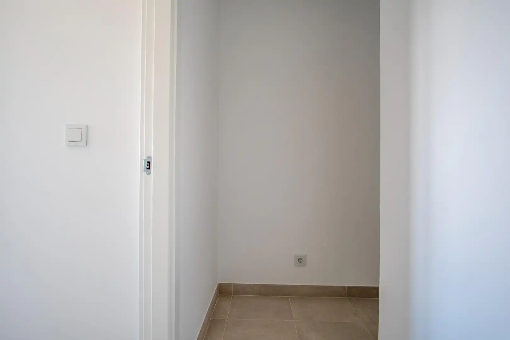 Wohnung zum Verkauf in San Fernando mit Klimaanlage, Heizung und Terrasse