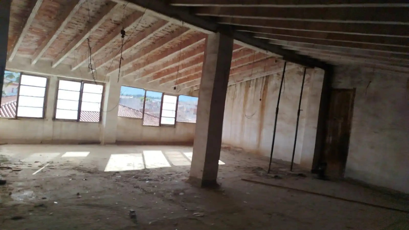 Local commercial à vendre à L'Olleria, imagen 27