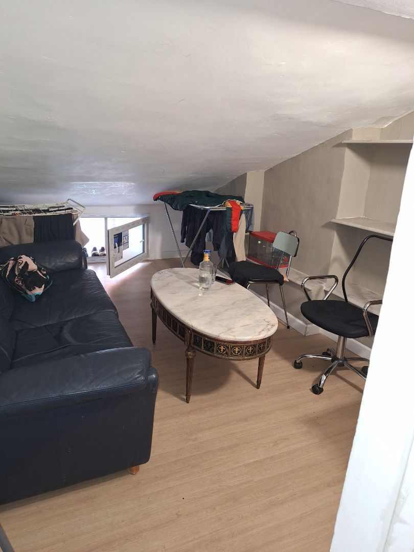 Box room for sale in Tolosa