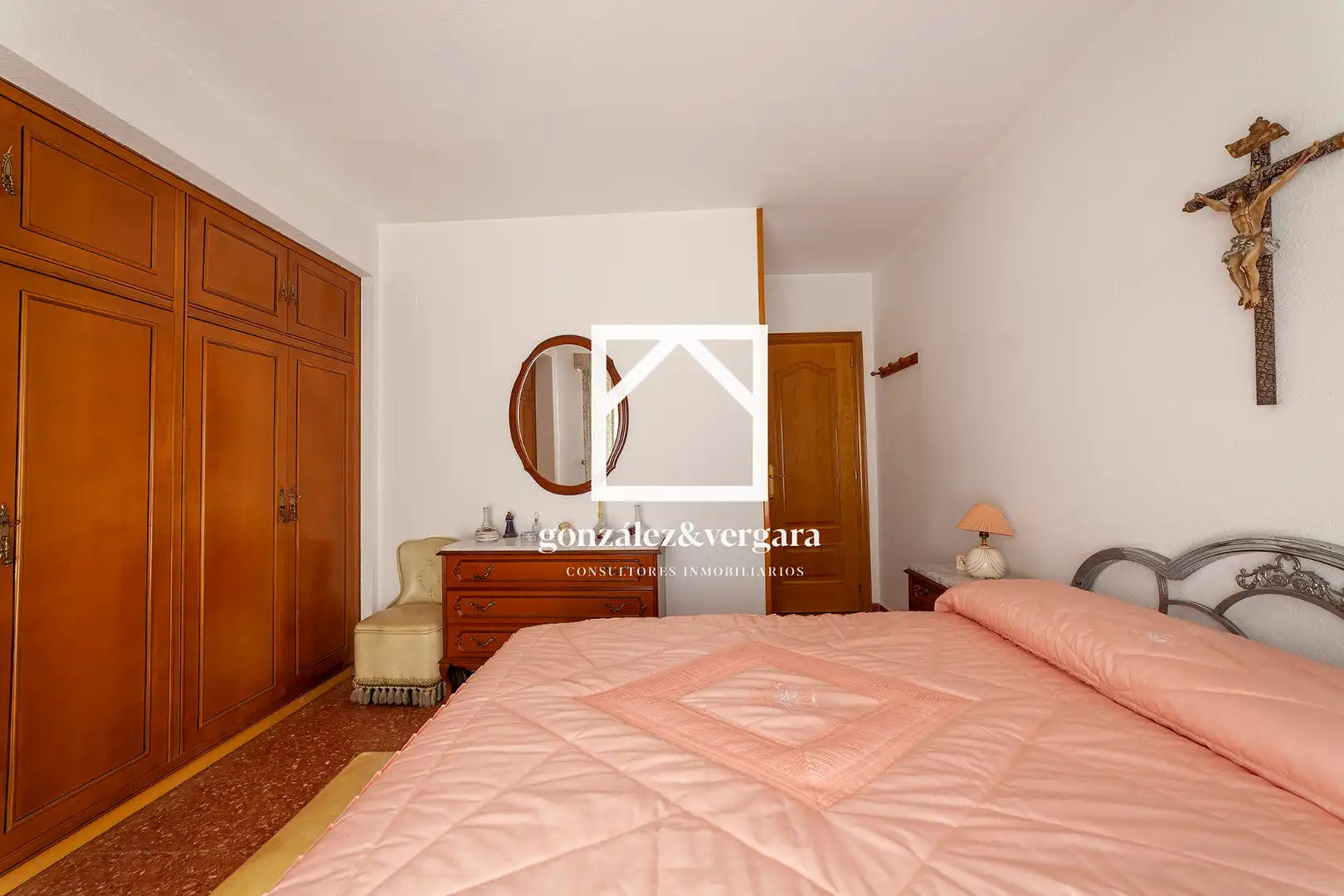 Habitación de Piso en venta en Valencia con Balcón