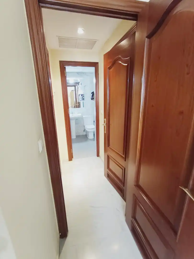 Wohnung zum Verkauf in Córdoba mit Klimaanlage und Heizung