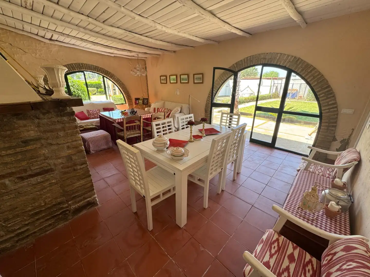 Comedor de Casa o chalet en venta en Dos Hermanas con Aire acondicionado, Jardín privado y Trastero
