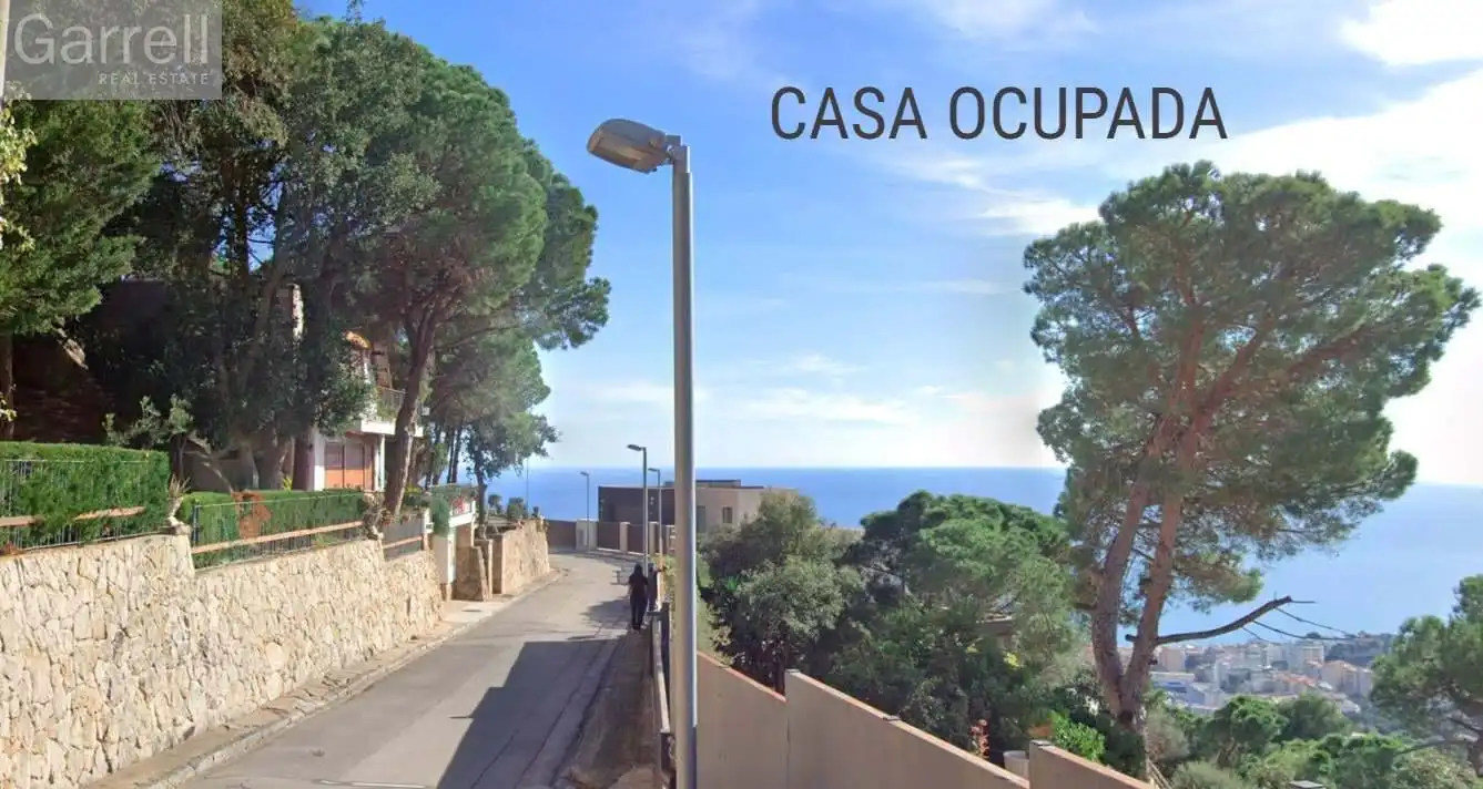 Chalet con piscina en venta en Carrer Garbí