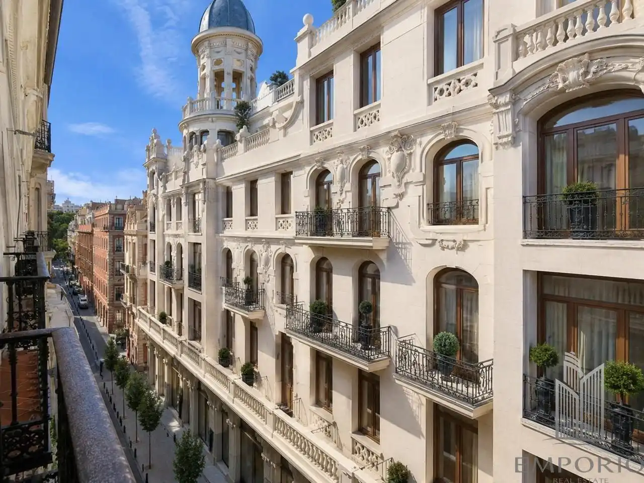 Exterior view of Flat for sale in Madrid  with Air Conditioner, Parquet flooring and Balcony