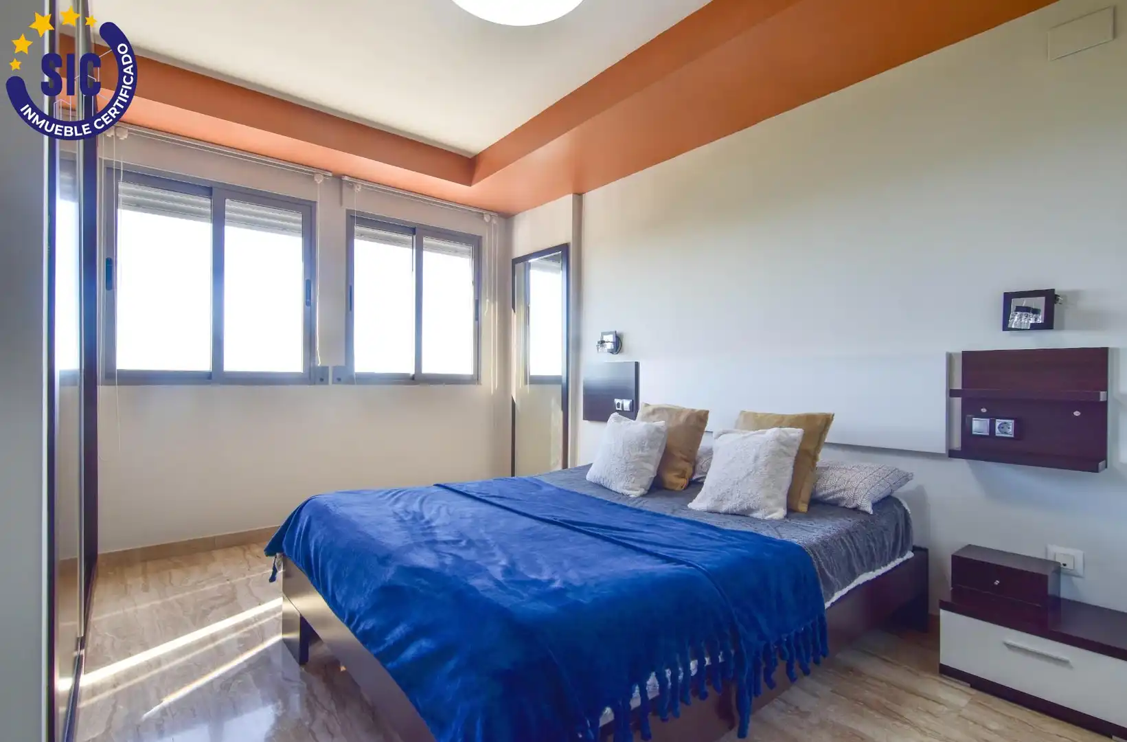Habitación de Dúplex en venta en Catarroja con Aire acondicionado, Calefacción y Trastero
