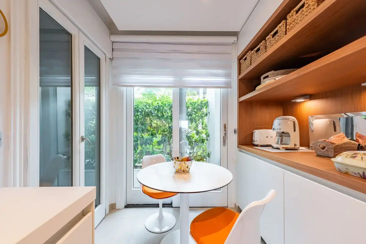 Kitchen of Flat for sale in Estepona  with Air Conditioner, Terrace and Storage room