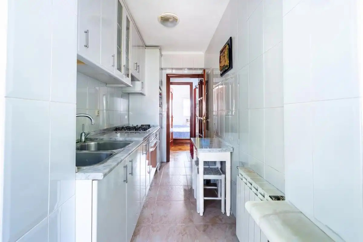 Kitchen of Flat for sale in Madrid  with Heating, Terrace and Furnished