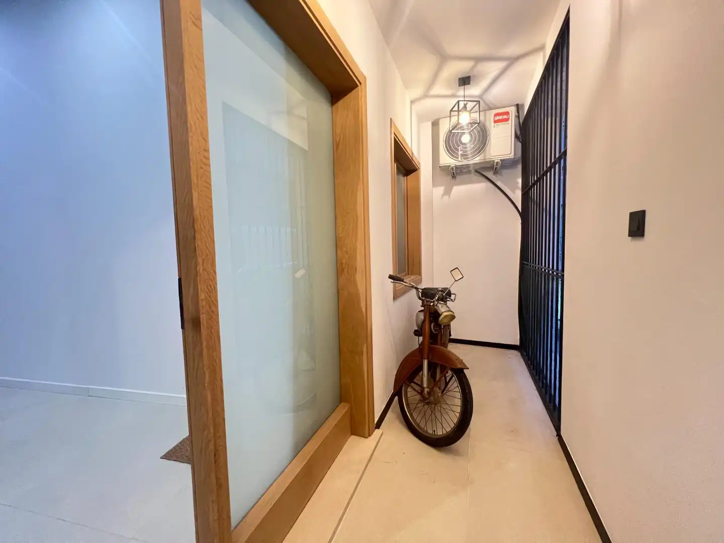 Ground floor for sale in Inca  with Air Conditioner and Furnished