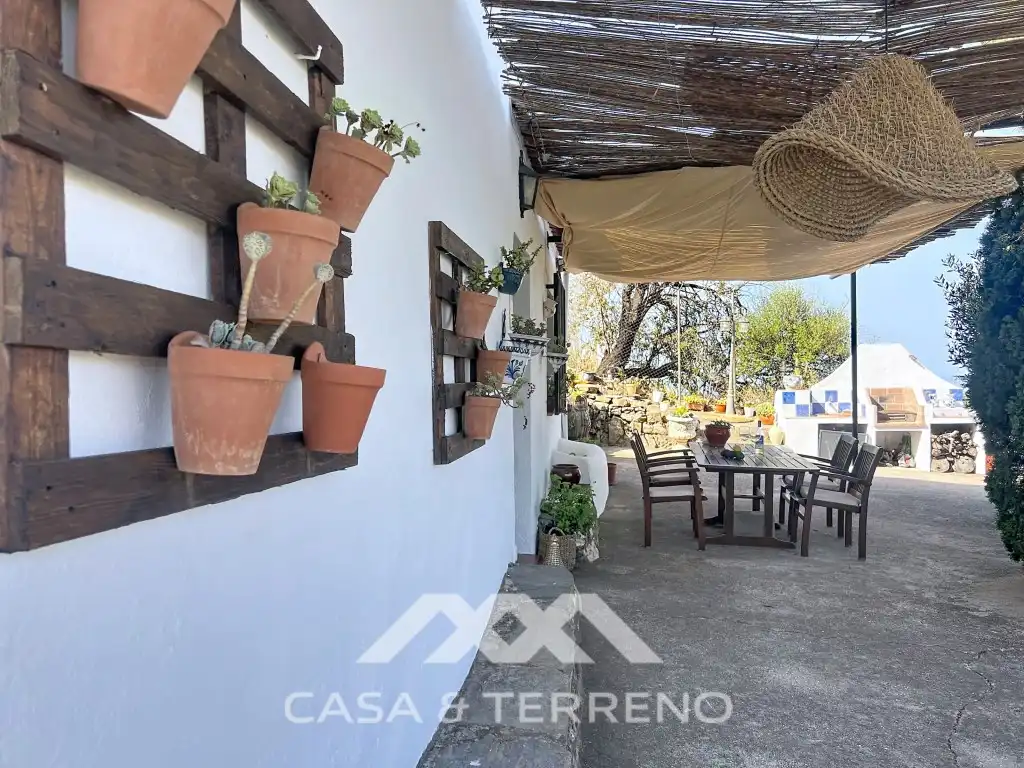 Houses for sale in Diseminados Benamayor, Cómpeta