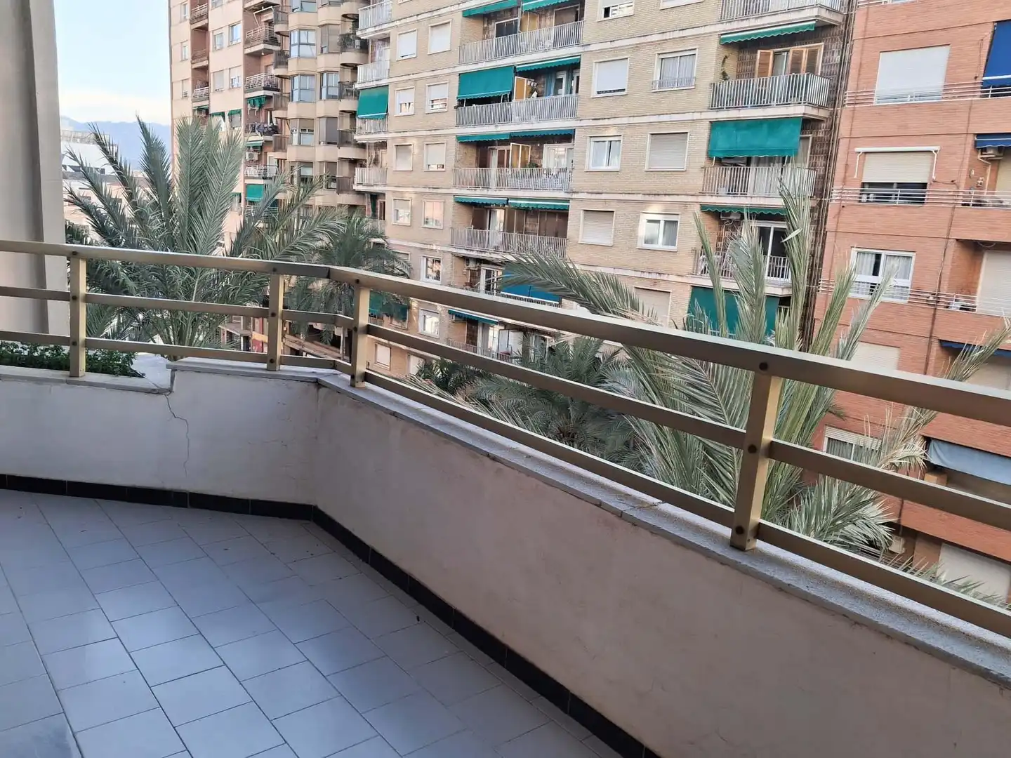 Terrassa de Dúplex en venda en Gandia amb Aire condicionat