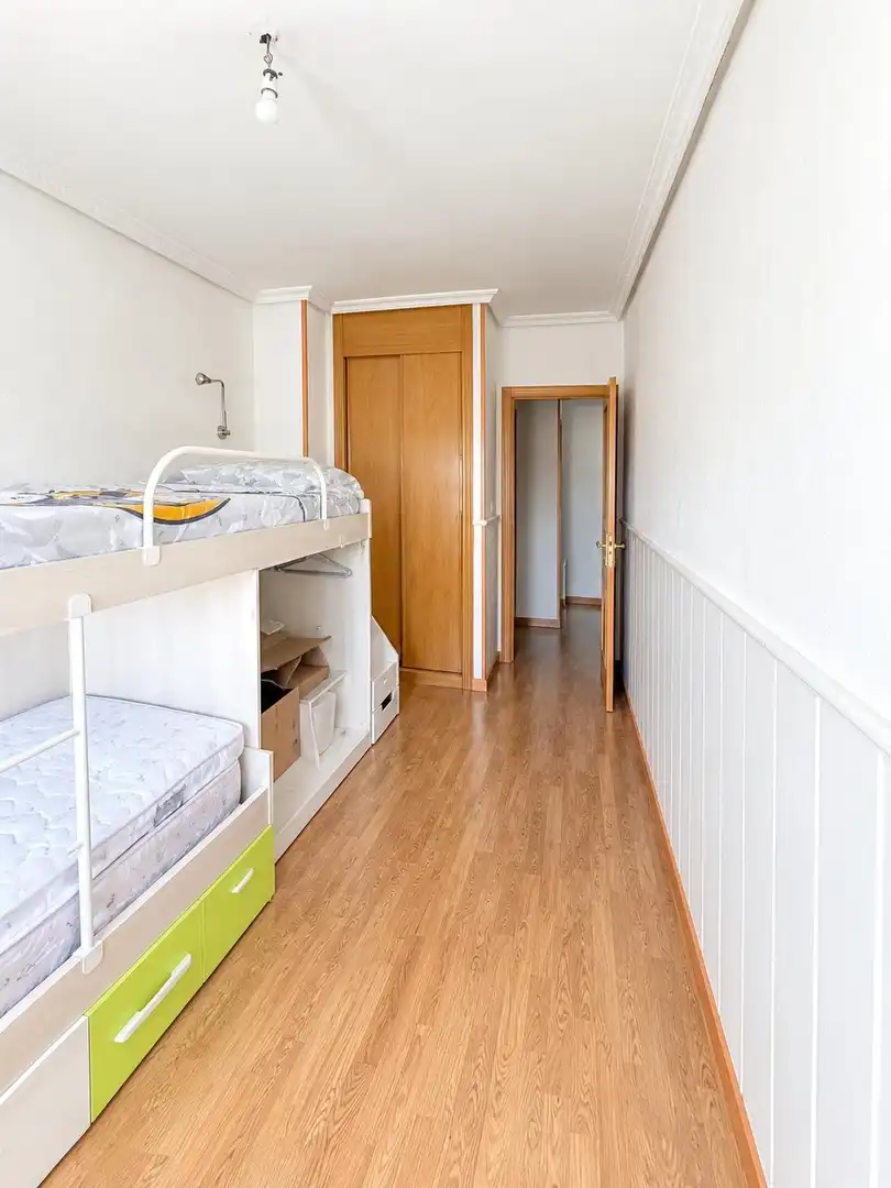 Bedroom of Flat for sale in Restón I - Restón II
