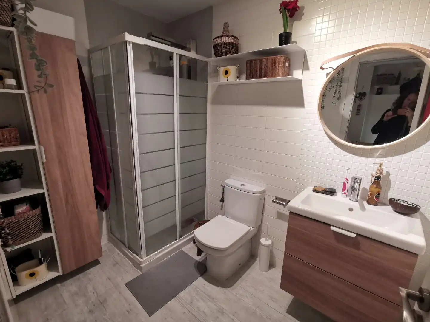 Badezimmer von Wohnungen zur Miete in Oleiros mit Möbliert, Ofen und Waschmaschine
