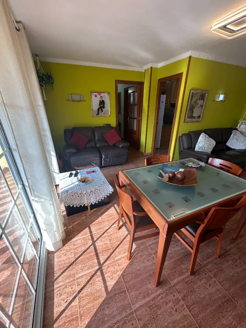 Sala de estar de Casa o chalet en venta en Castellet i la Gornal con Aire acondicionado, Calefacción y Jardín privado