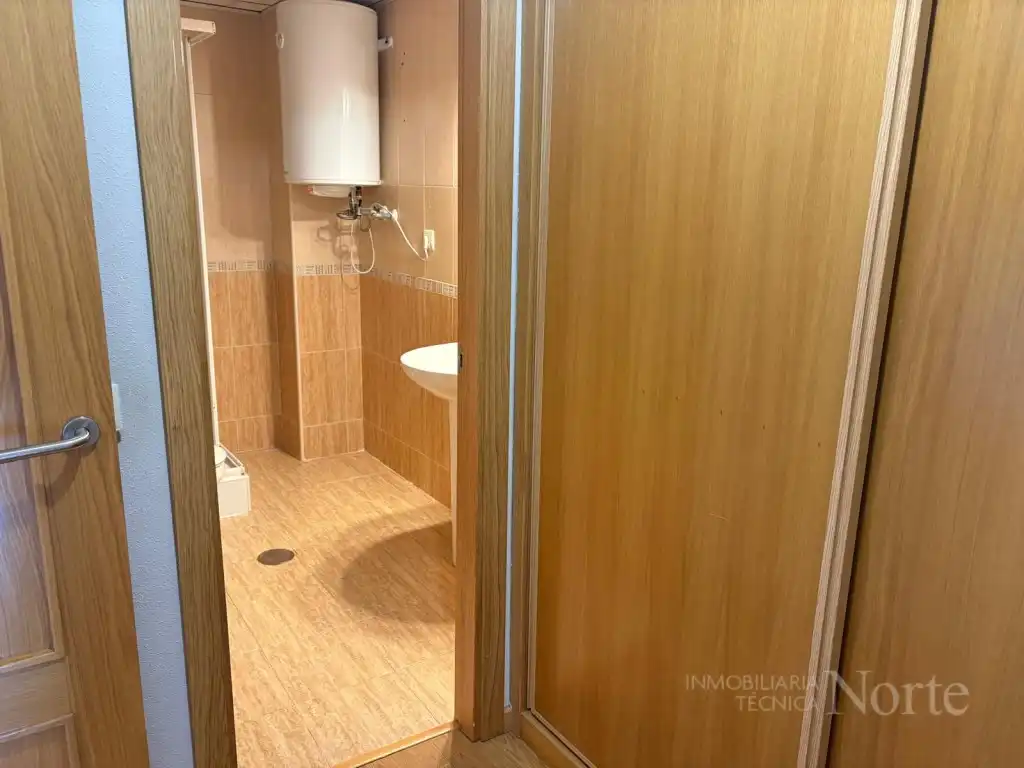 Baño de Oficina en venta en Algete