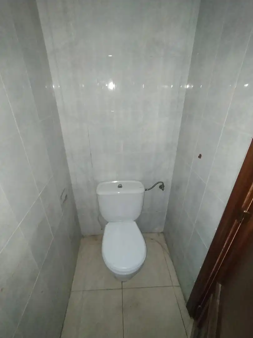 Badezimmer von Geschaftsraum zur Miete in Santo Tomás