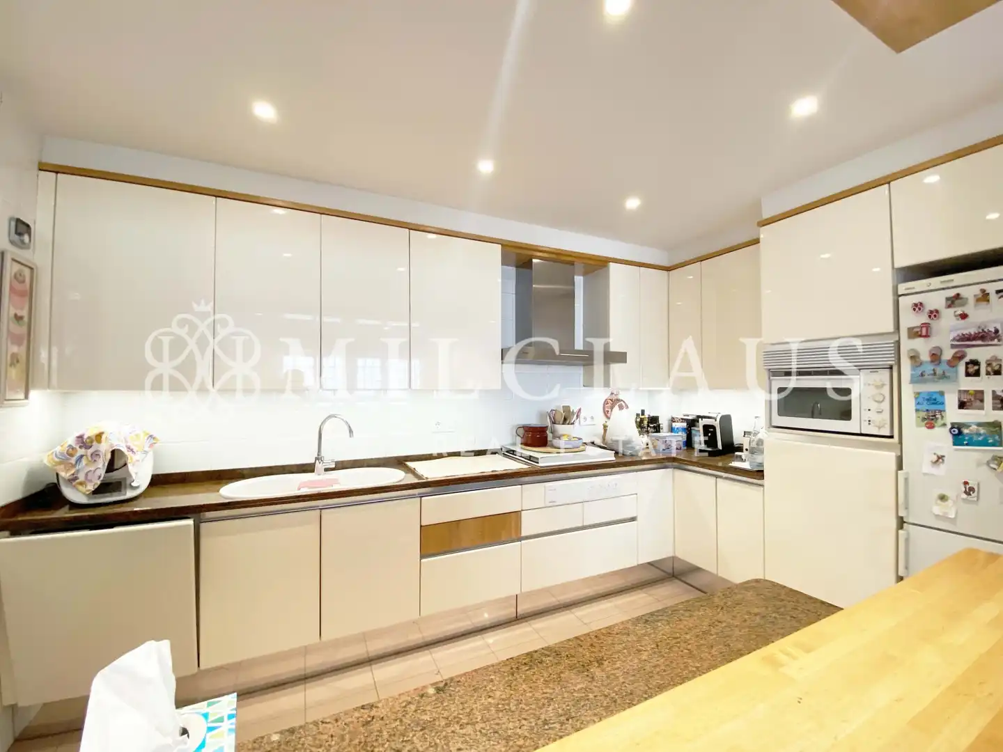 Kitchen of Flat for sale in Centre - Sant Oleguer