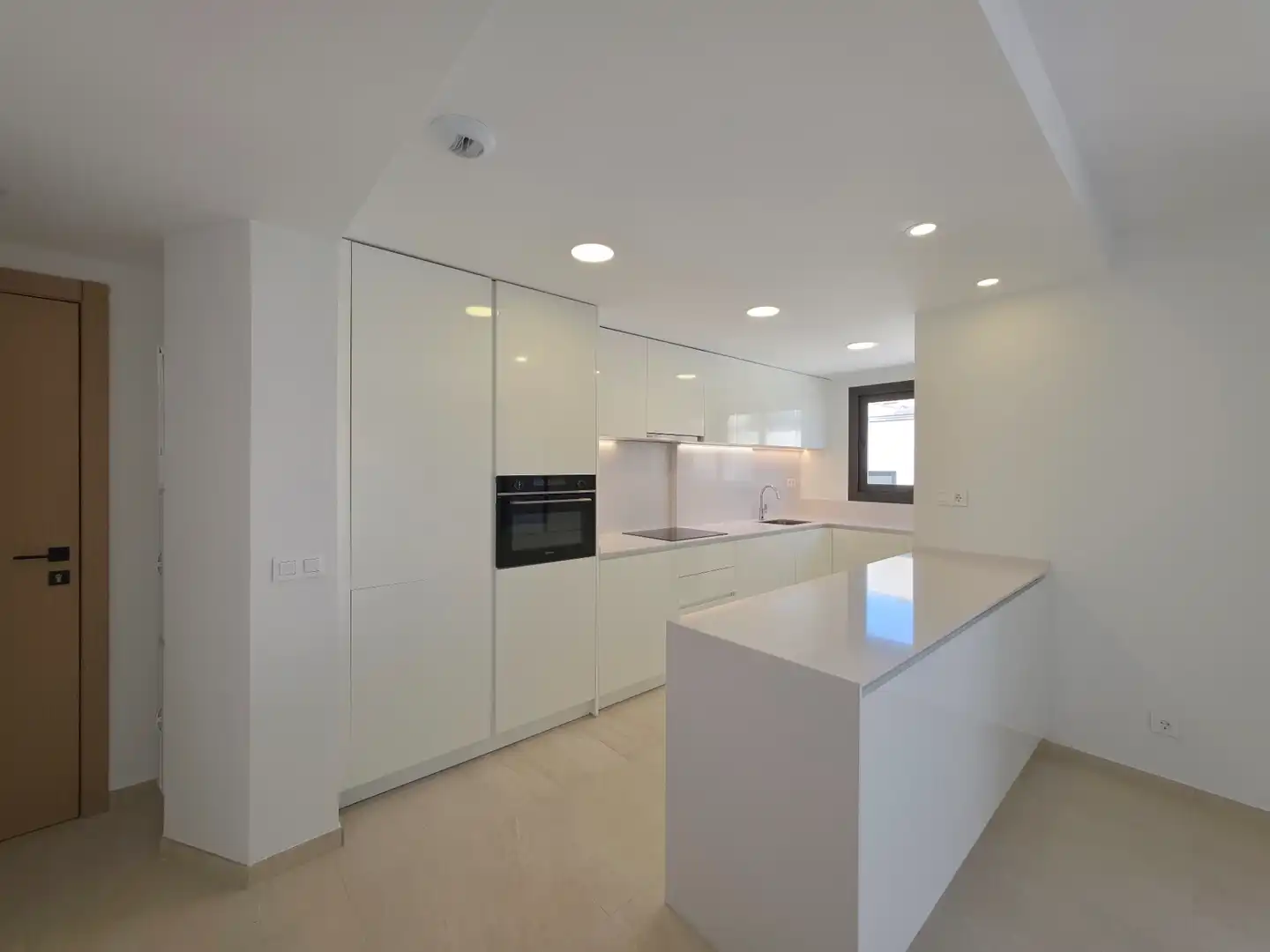 Ático con terraza en venta en Calle Bailarín José Espadero 13, imagen 11