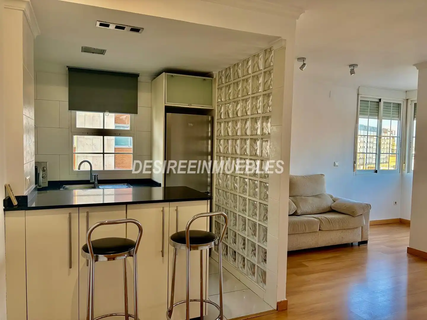 Exterior view of Flat for rent in El Pla del Real