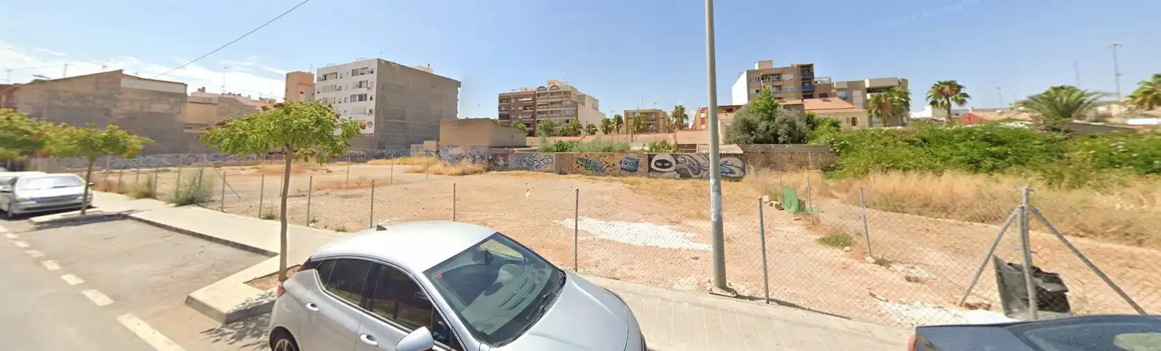 Terreny residencial en venda a Calle Reyes Católicos 37, imagen 3