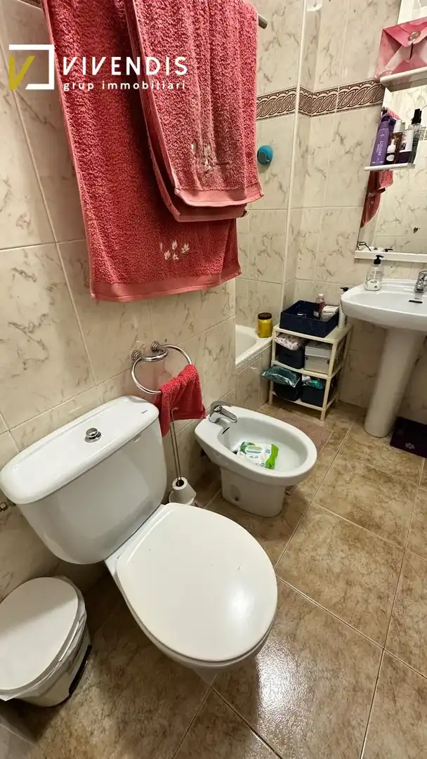 Bany de Dúplex en venda en Lleida amb Aire condicionat, Calefacció i Terrassa