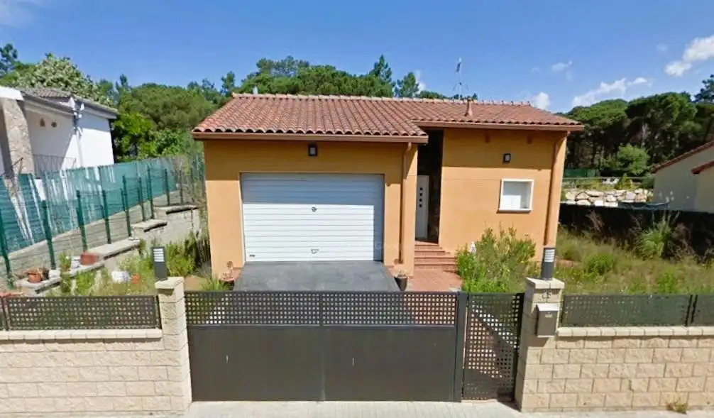 Exterior view of Houses for sale in Sils