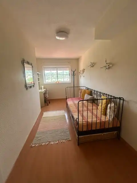 Dormitori de Casa adosada en venda en Arucas amb Jardí privat, Terrassa i Traster