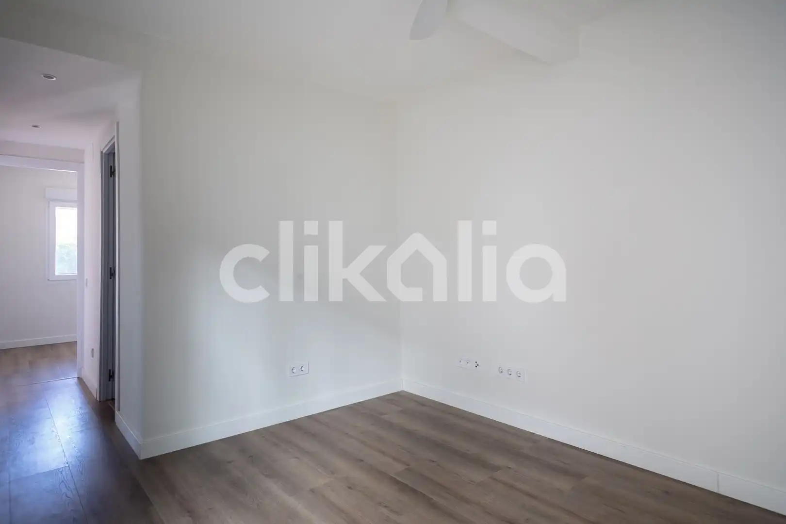 Schlafzimmer von Wohnung zur Miete in Villaverde