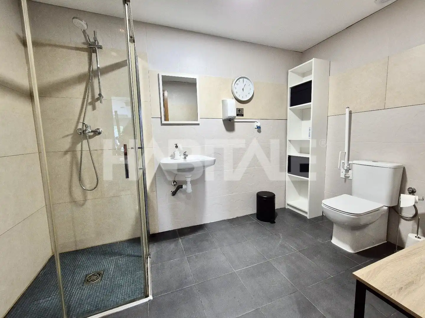 Baño de Local en venta en Valencia