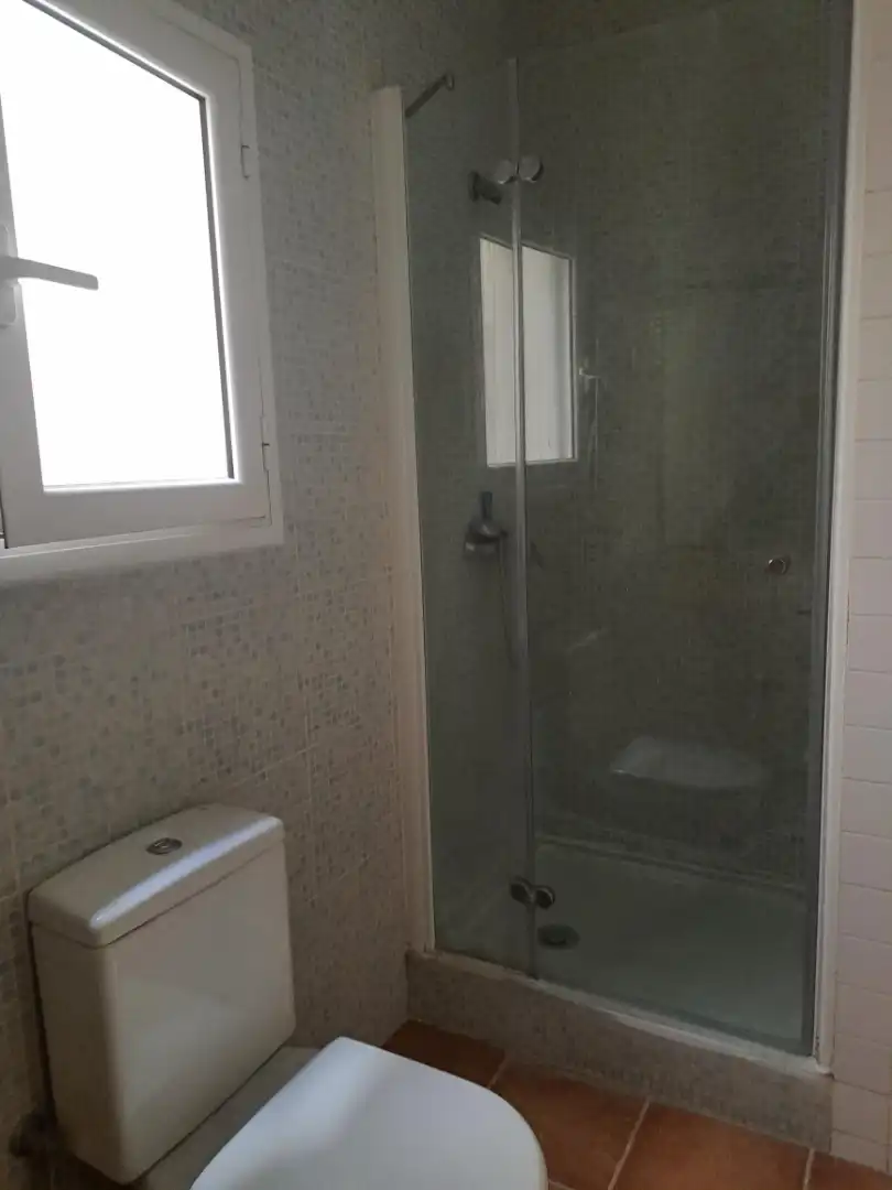 Baño de Piso en venta en Barcelona con Aire acondicionado, Calefacción y Horno