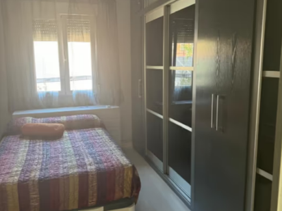 Bedroom of Flat for sale in  Madrid Capital  with Air Conditioner