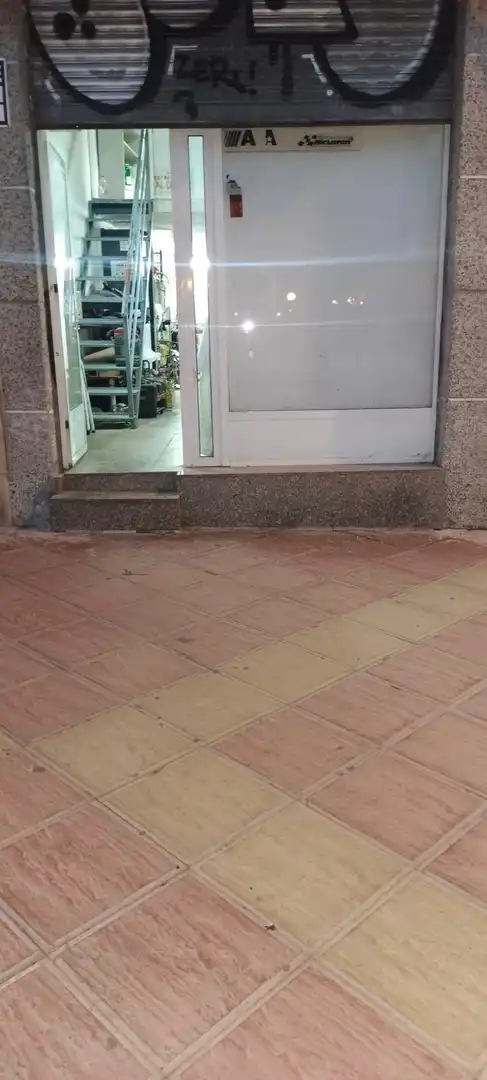 Local comercial en venda a Casco Urbano, imagen 3
