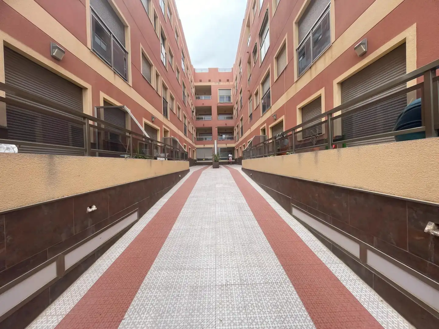 Vista exterior de Apartament en venda en Formentera del Segura amb Aire condicionat, Traster i Alarma