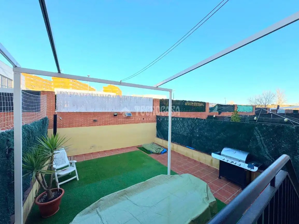 Maison jumelée avec jardin à vendre à Las Castañeras - Bulevar, imagen 2