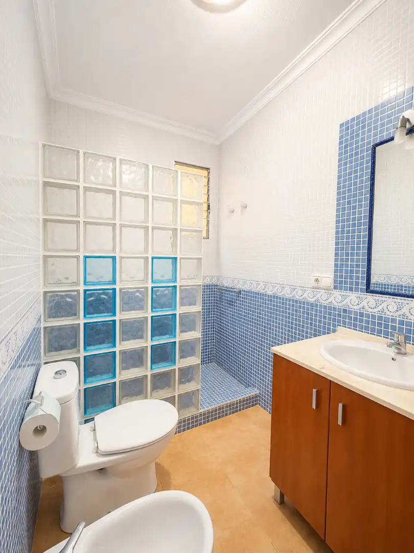 Bathroom of Houses for sale in Alcantarilla  with Air Conditioner, Heating and Storage room