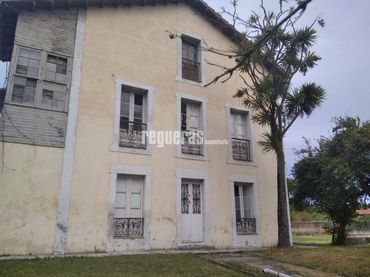Casa in vendita a Federico Fernández Trapa