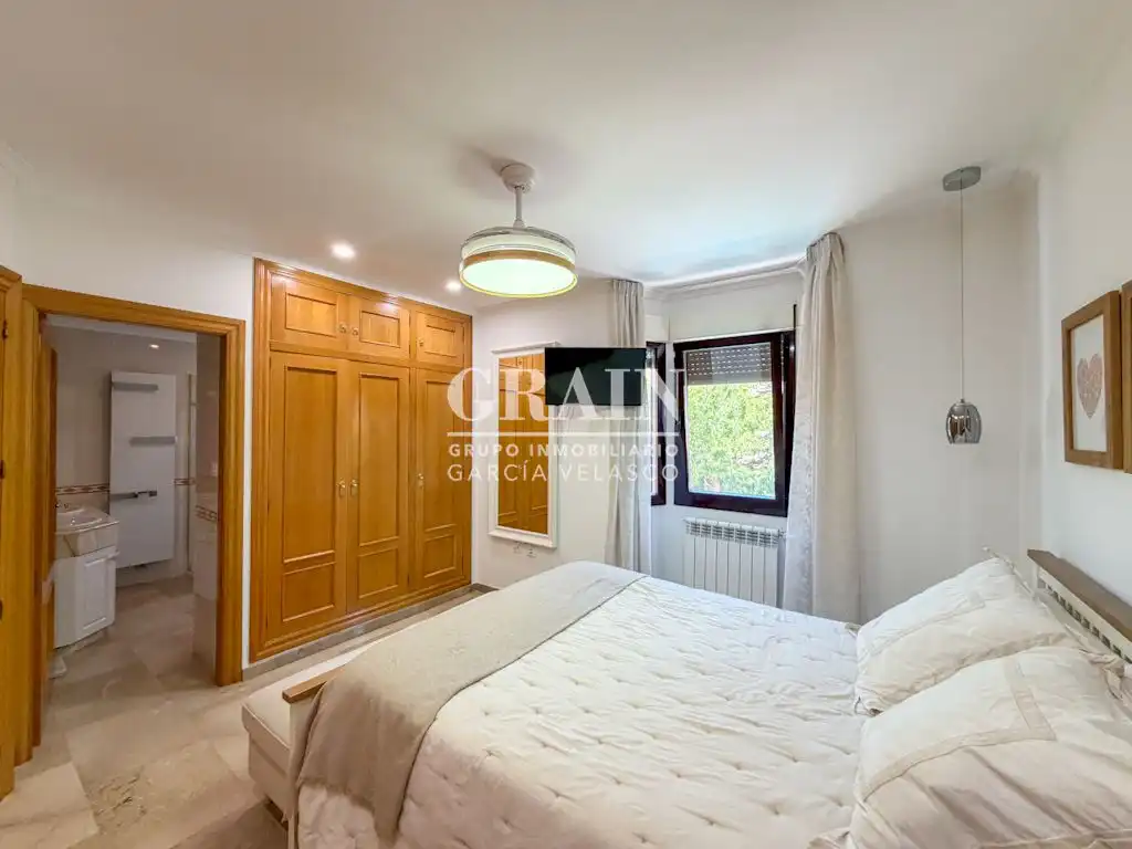 Habitación de Casa o chalet en venta en Albacete con Aire acondicionado, Calefacción y Jardín privado
